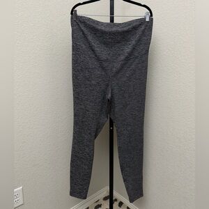 Old Navy Go Dry Women’s Maternity Charcoal Leggings
